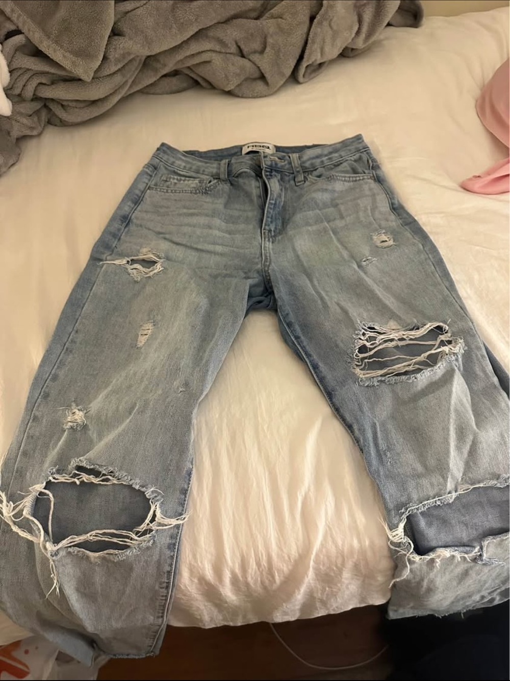 Tilly’s RSQ Vintage Mom Jeans 26